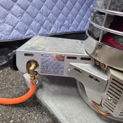 LAUVSET saunatelt med gassovn.